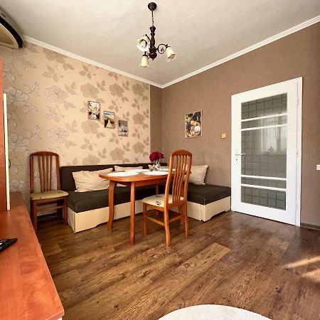Apartment Acacia Varna Esterno foto